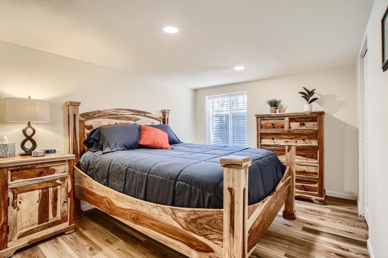 Sloans Lake Getaway - Basement Apartment Near Broncos And Downtown Denver Lakewood Exteriör bild